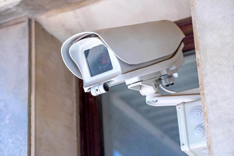 Quels équipements de vidéosurveillance privilégier à Hénin-Beaumont ?